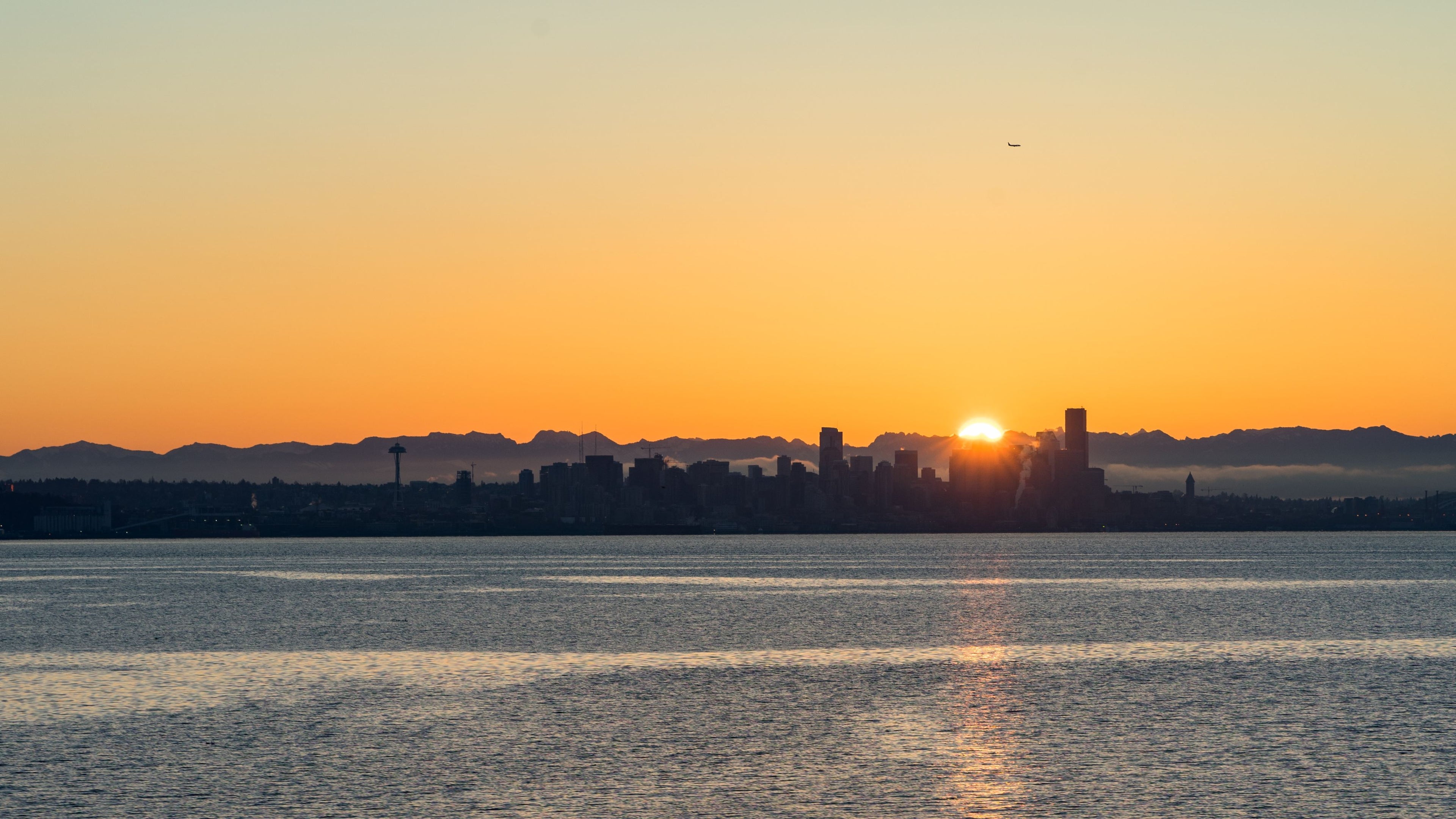 Seattle skyline from Puget Sound, WA